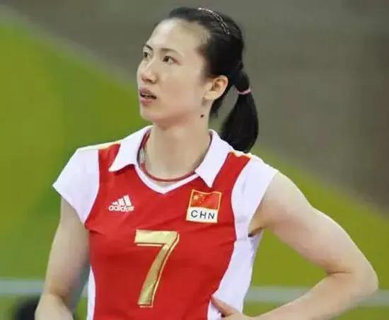 南京女排VS浙江女排,这场直播,我蹲了整整三局才缓过劲儿来 南京女排VS浙江女排,这场直播,我蹲了整整三局才缓过劲儿来
